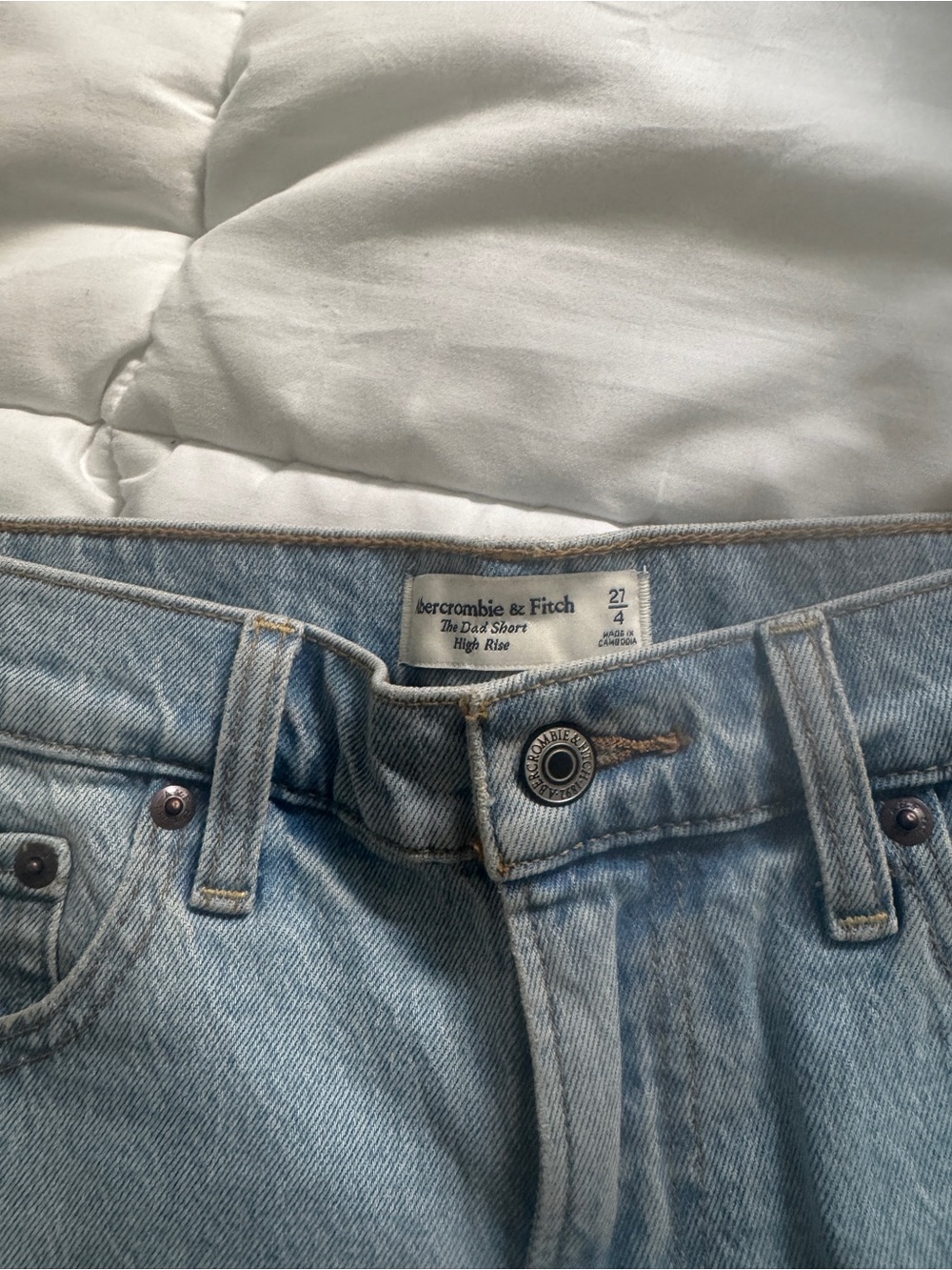 Abercrombie & Fitch Light Wash High Waist Denim Shorts - Picture 2 of 3